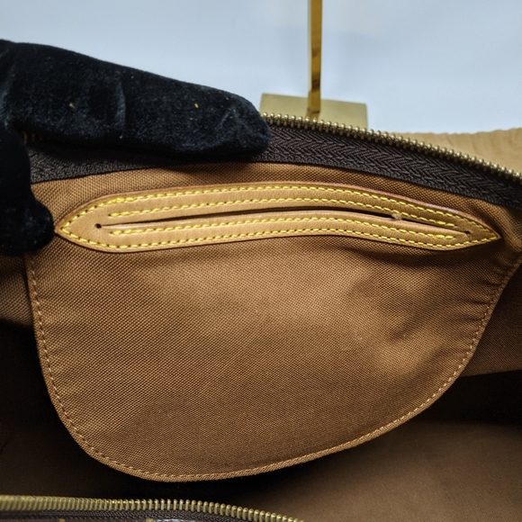 LOUIS VUITTON Monogram Speedy 40 - Picture 8 of 16